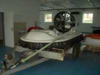 Bazarové vznášedlo MAD Hovercraft + vlek