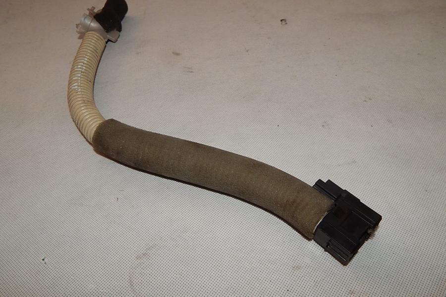 SNÍMAČ ROZVODU SÁNÍ VZDUCHU PRO TOPENÍ MITSUBISHI GRANDIS CENA 489.65 CZK MN134419