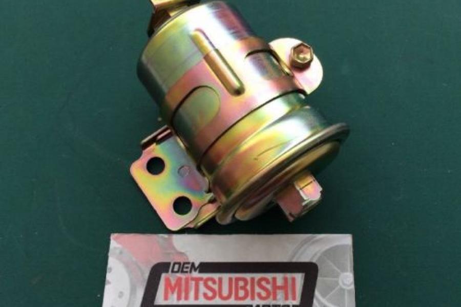 Mitsubishi MB504740 BENZÍNOVÝ PALIVOVÝ FILTR MOTORY 1.6 1.8 MB504740 ...