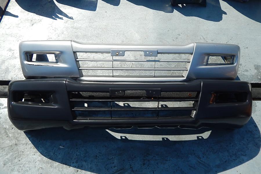 PŘEDNÍ NÁRAZNÍK MITSUBISHI L200 II MB04105BA